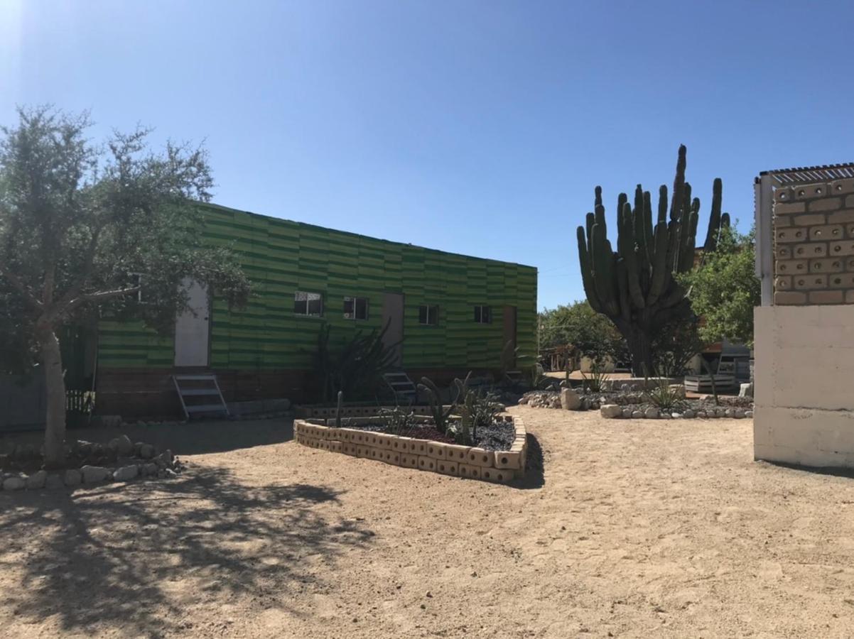 Susu'Z Village Hostel And Rooms La Ventana Exterior photo