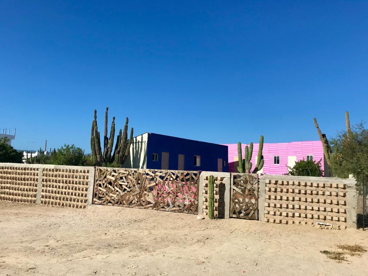 Susu'Z Village Hostel And Rooms La Ventana Exterior photo